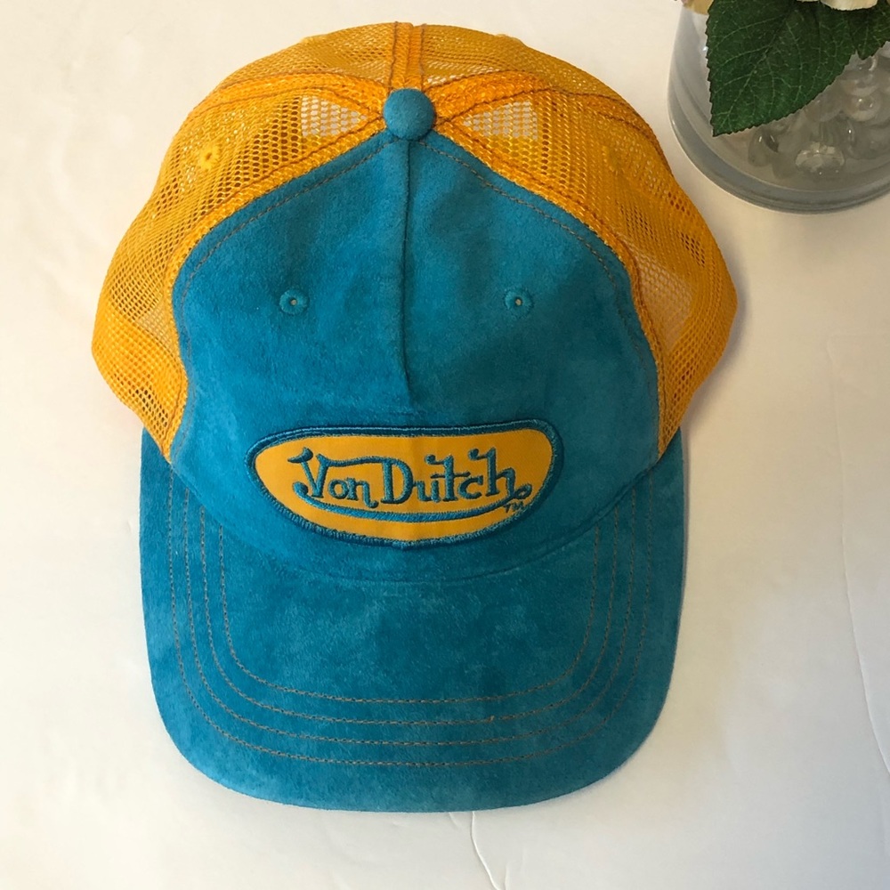 NWOT Limited Von Dutch hat.